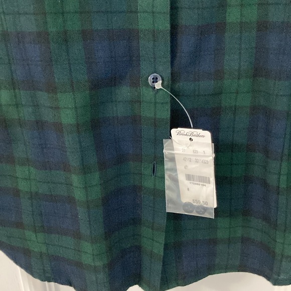 NWT Brooks Brothers, long sleeve women’s button up shirt Sz:8 - Picture 3 of 4